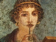immagine di Medaglione con busto ritratto detta poetessa Saffo