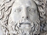 immagine di Sezione III.1, il medaglione con busto di Giove