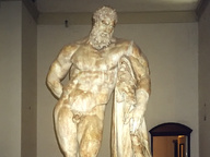 immagine di Statua di Ercole detto Ercole Farnese