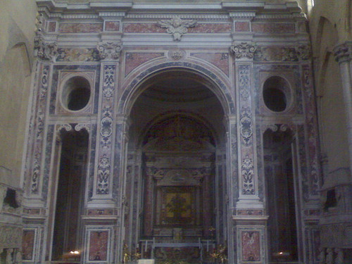 Crocifisso adorato da san Francesco e da altri santi francescani e Madonna col Bambino e sante francescane - Mattia Preti