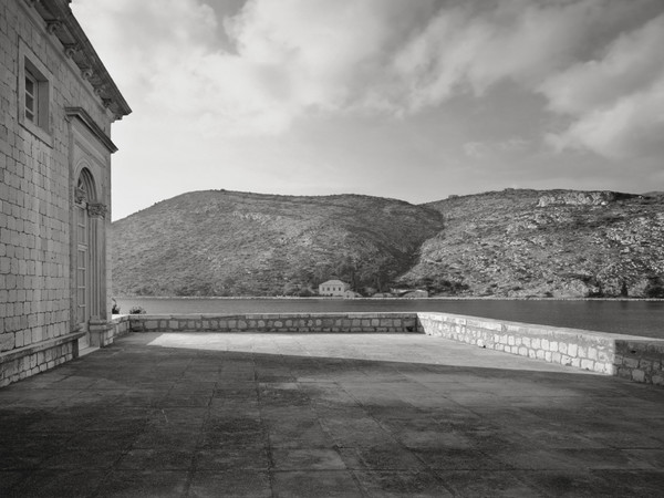 <em>Memory for the Future: The Villa of Dubrovnik Photography Damir Fabijanić </em>| Courtesy of Ikona Photo Gallery, Venezia