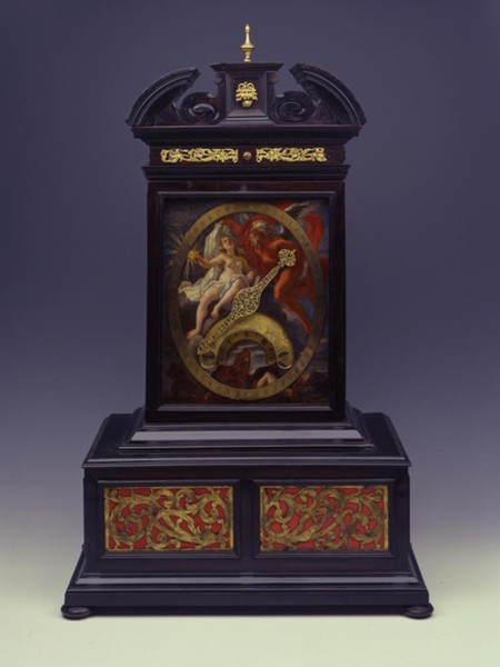 Orologio ad altare