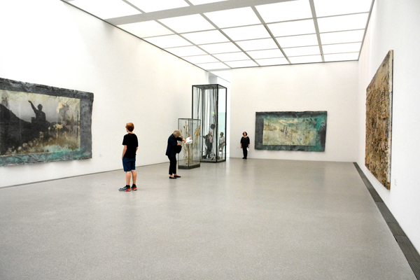La sala dedicata ad Anselm Kiefer presso la Pinakothek der Moderne | Foto: Giorgia Bombino © ARTE.it 2017
